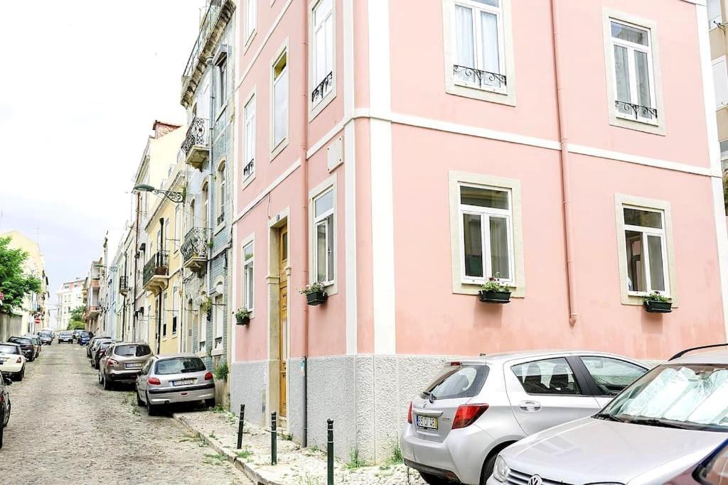 Sapadores - 2 Bedrooms Apartment Lisbon Boho Chic Exterior foto